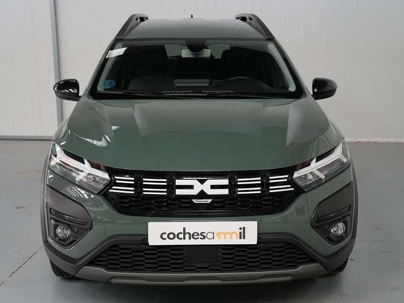 Usado Dacia Jogger Extreme 101 CV (74 kW) 2023 Verde Monovolumen