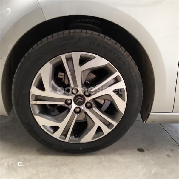 Usado Citroën C4 Picasso Intensive 115 CV (84 kW) 2013 Gris / plata Monovolumen