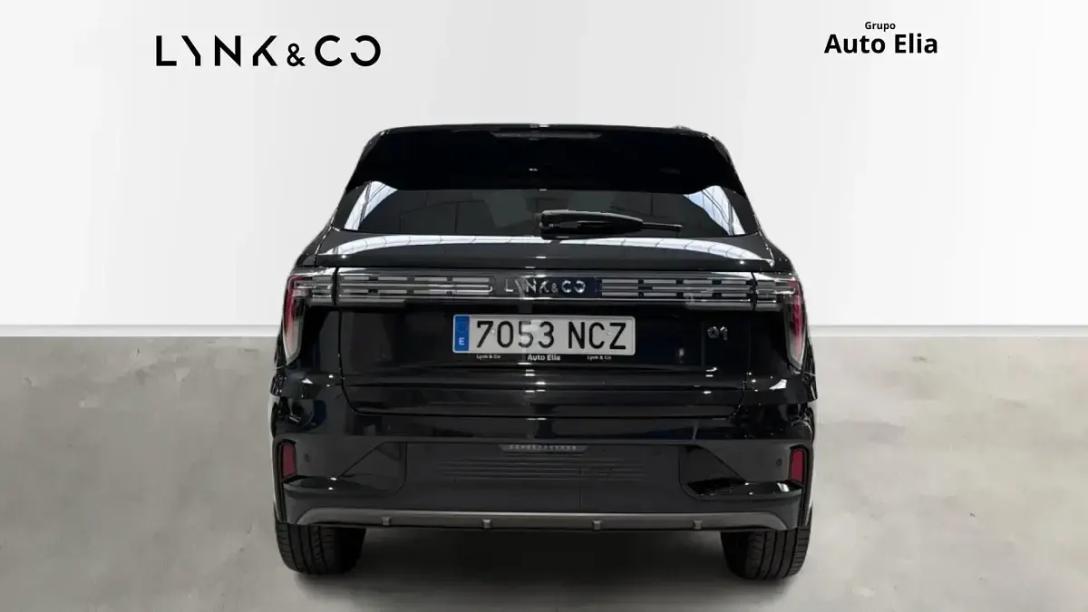 Usado Lynk & Co 01 279 CV (205 kW) 2025 Negro SUV