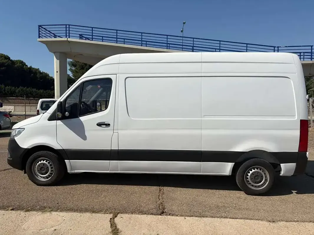 Usado Mercedes Sprinter 114 CV (83 kW) 2019 Blanco Van