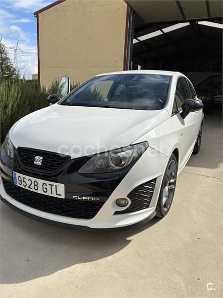 Usado Seat Ibiza SC CUPRA 180 CV (132 kW) 2010 Blanco Utilitario