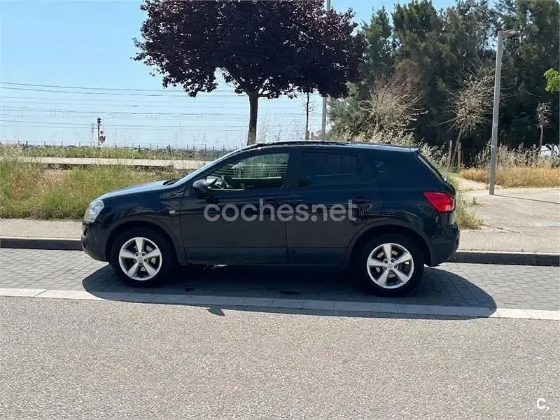 Usado Nissan Qashqai Tekna 150 CV (110 kW) 2008 Negro SUV