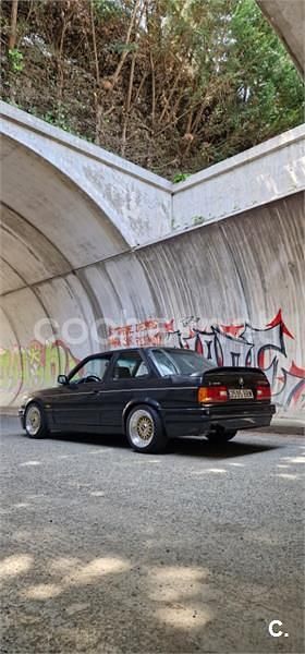 Usado BMW 325 Sport Line 190 CV (139 kW) 1992 Negro Coupe