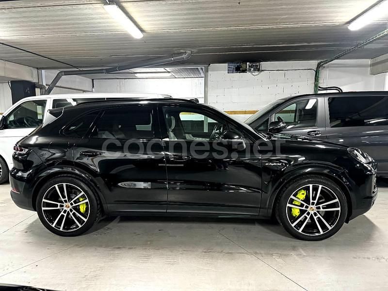 Usado Porsche Cayenne 470 CV (345 kW) 2024 Negro SUV