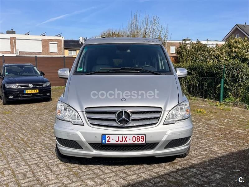 Usado Mercedes Viano Avantgarde 224 CV (164 kW) 2011 Gris / plata Monovolumen