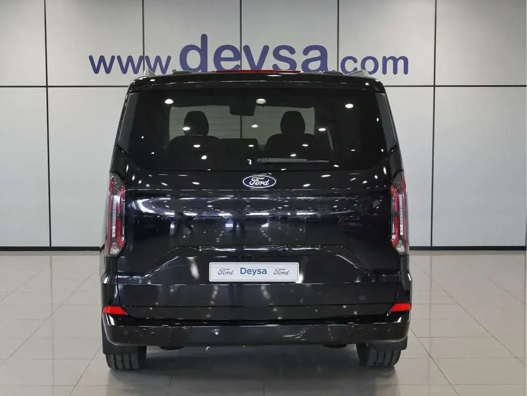 Nuevo Ford Tourneo Custom Titanium X 170 CV (125 kW) 2026 Van