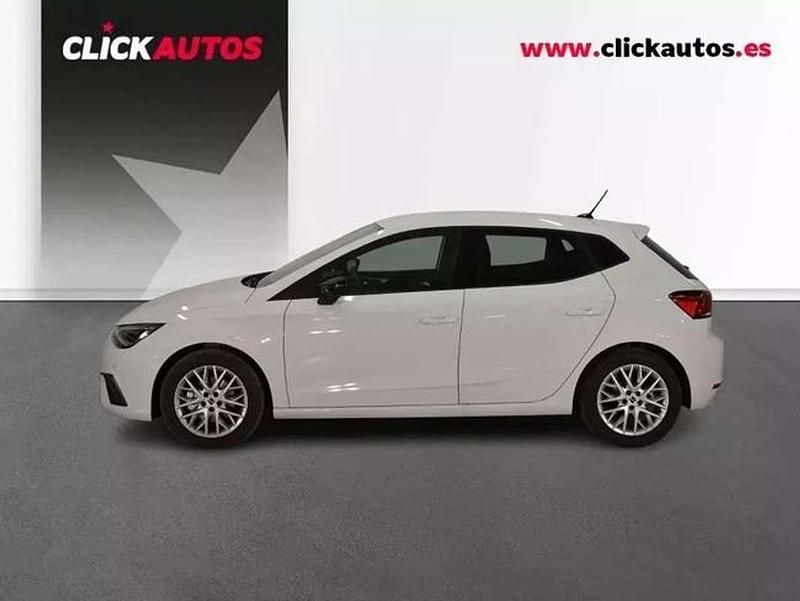 Usado Seat Ibiza FR 116 CV (85 kW) 2025 Blanco Utilitario