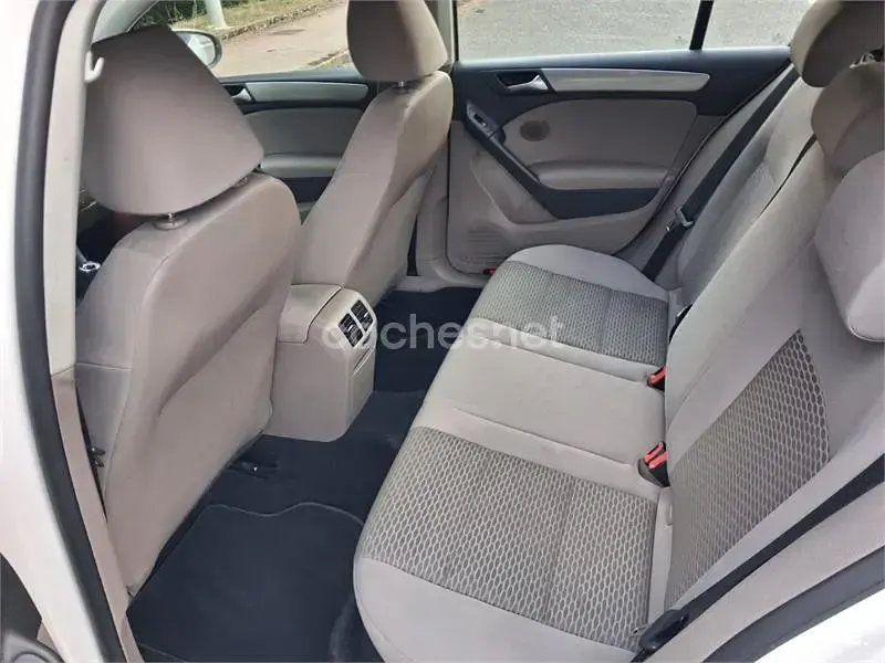Usado VW Golf VI Advance 105 CV (77 kW) 2011 Blanco Utilitario