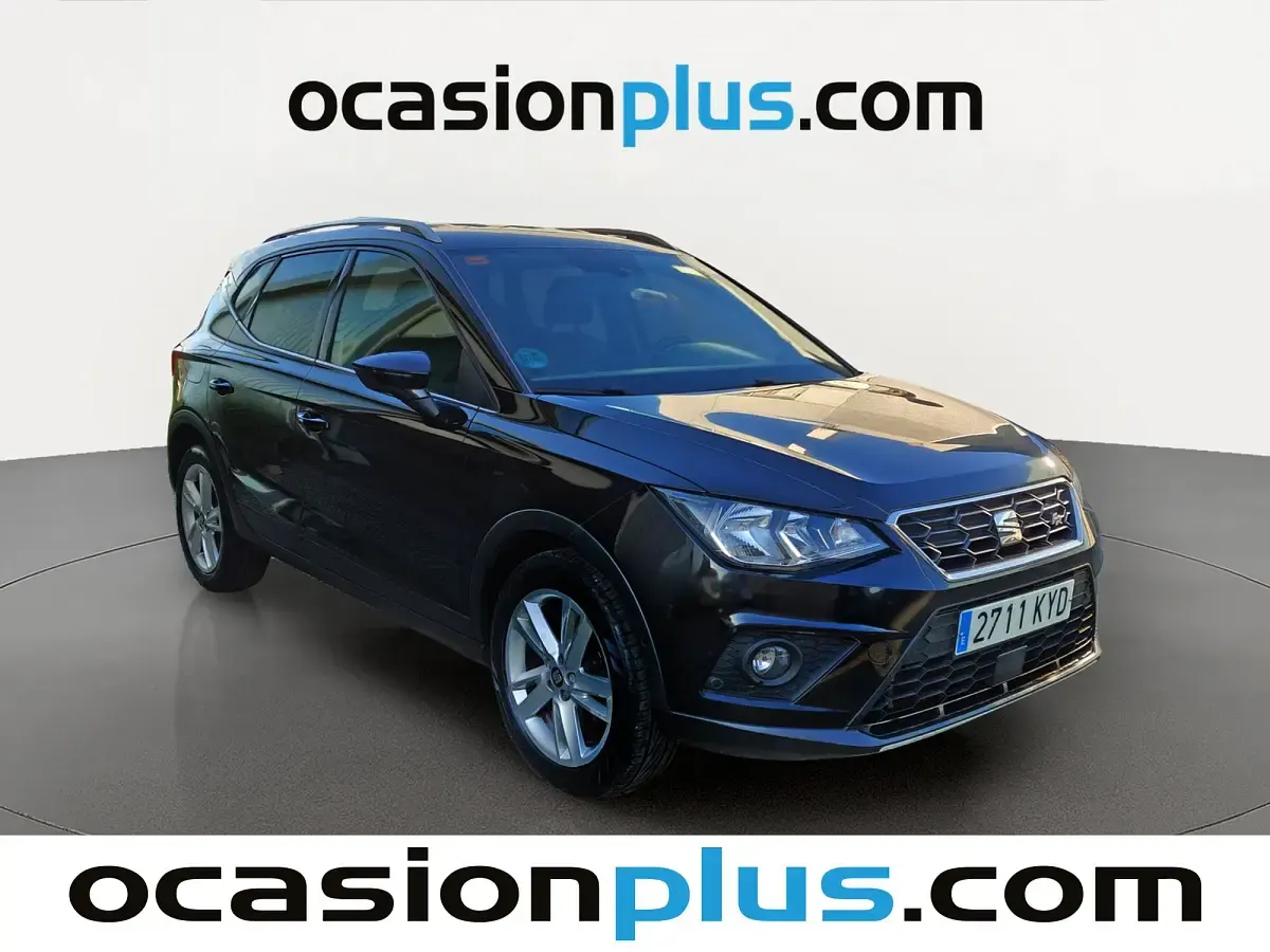 Usado Seat Arona Ecomotive 116 CV (85 kW) 2019 Negro SUV
