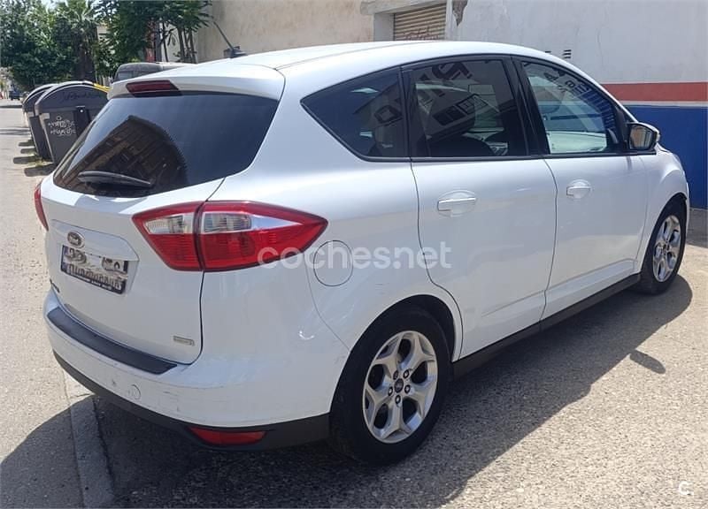 Usado Ford C-MAX 125 CV (91 kW) 2013 Blanco Monovolumen