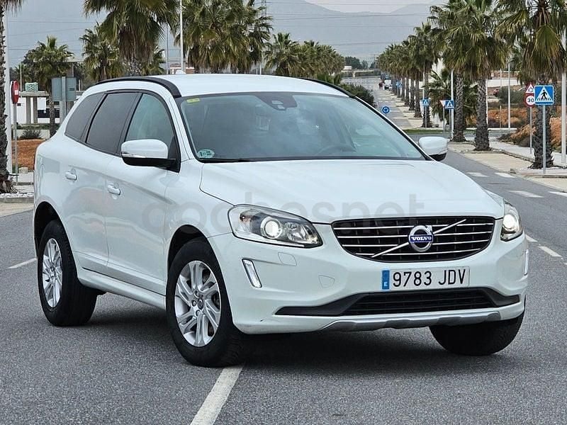 Usado Volvo XC60 Momentum 150 CV (110 kW) 2016 Blanco SUV