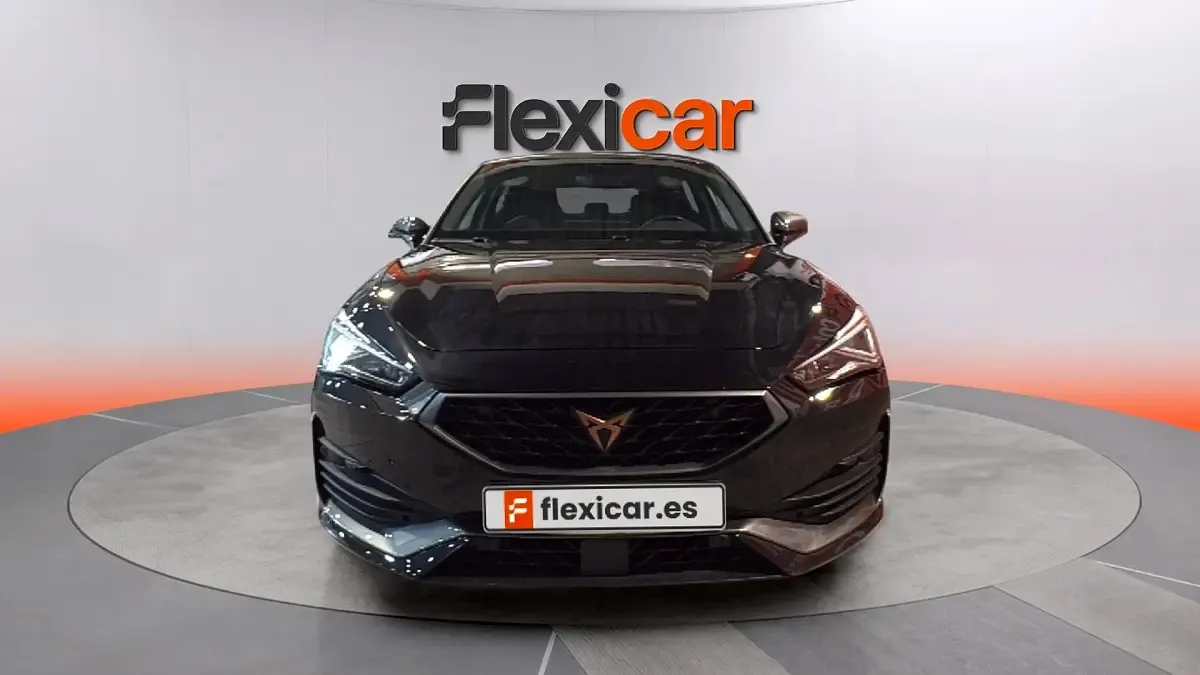Usado Cupra Leon 150 CV (110 kW) 2024 Negro Berlina