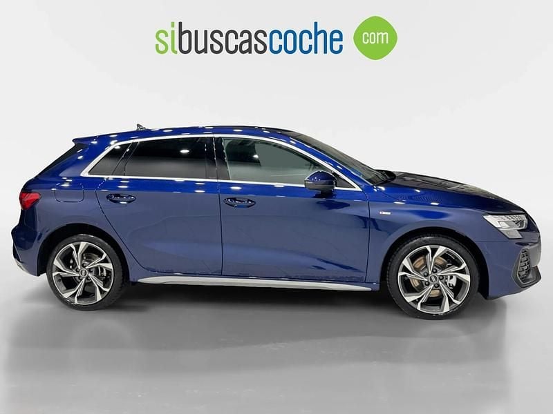 Usado Audi A3 Sportback e-tron S-Line 204 CV (150 kW) 2025 Azul Utilitario