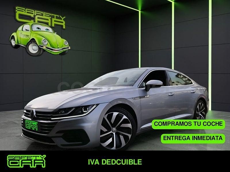 Usado VW Arteon R-line 190 CV (139 kW) 2020 Gris / plata Berlina