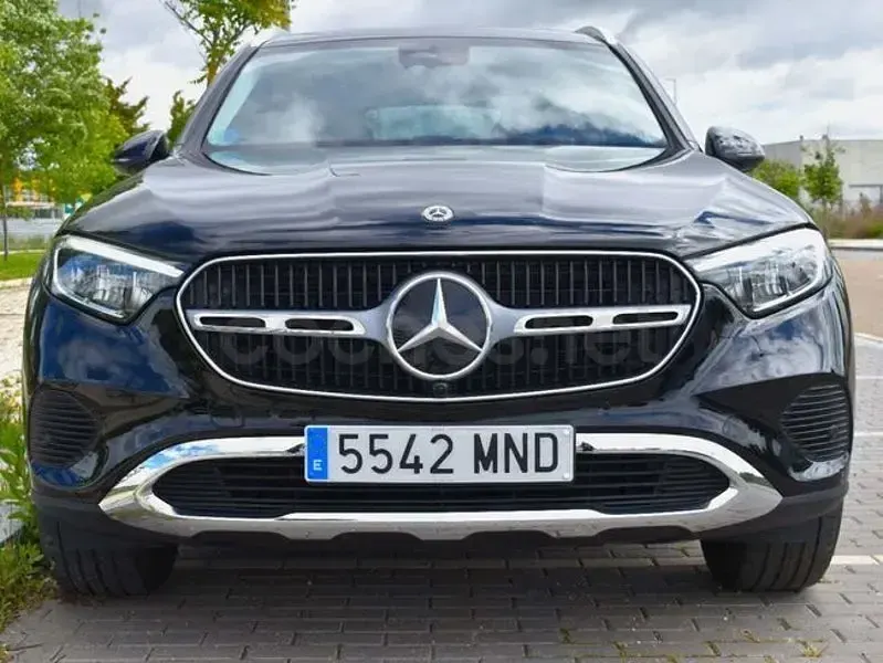 Usado Mercedes GLC220 Style 197 CV (144 kW) 2024 Negro SUV