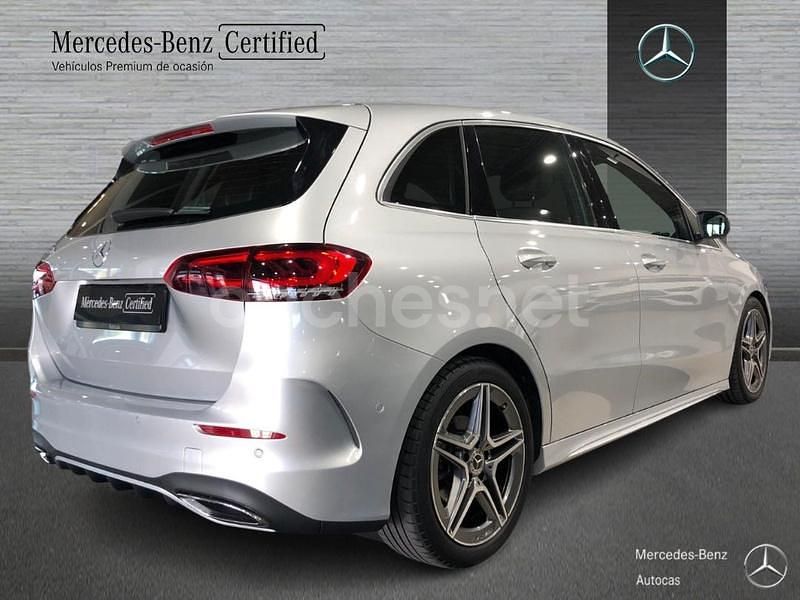 Usado Mercedes B180 116 CV (85 kW) 2021 Gris / plata Utilitario