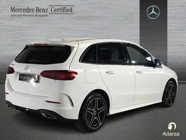 Usado Mercedes B250e 218 CV (160 kW) 2025 Blanco polar Utilitario