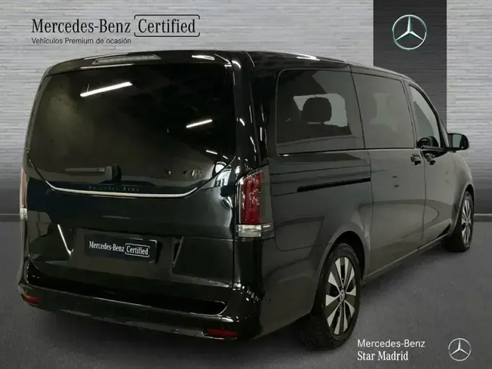Usado Mercedes V250 Style 139 CV (102 kW) 2025 Gris Monovolumen