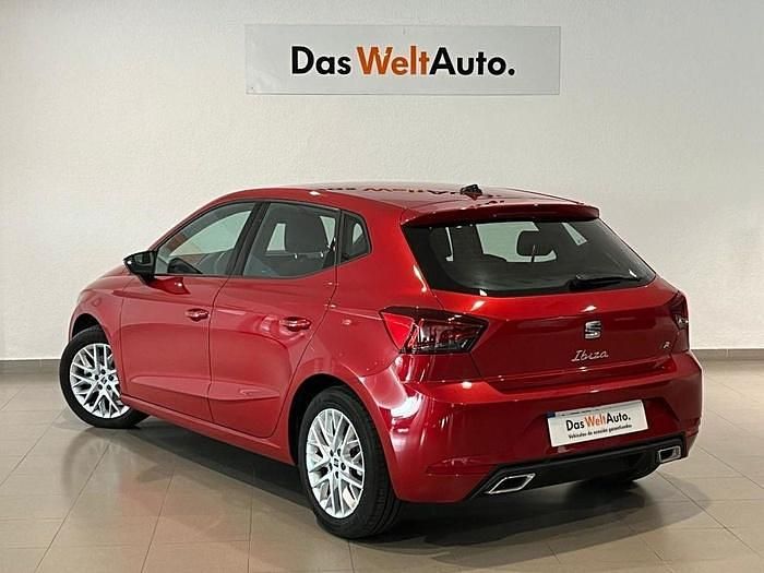 Rojo Usado 2024 Seat Ibiza FR Utilitario | 16.900 € (Precio justo) - Imagen 1/4