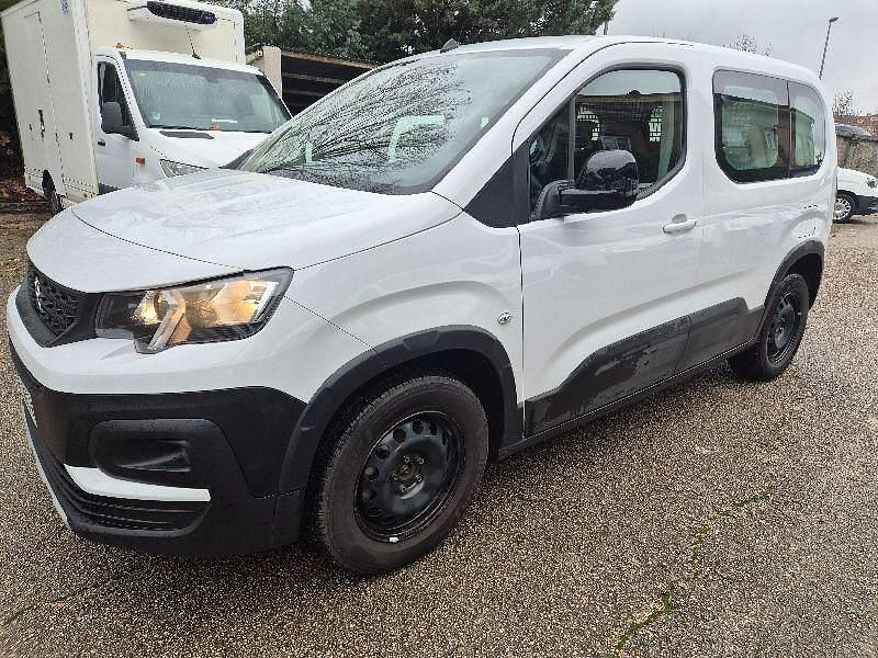 Usado Peugeot Rifter Business-Line 100 CV (73 kW) 2022 Blanco Monovolumen