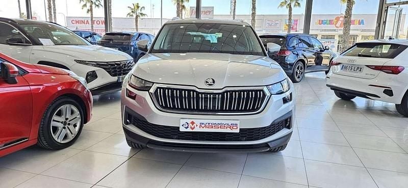 Usado Skoda Kodiaq Style 150 CV (110 kW) 2022 Gris SUV