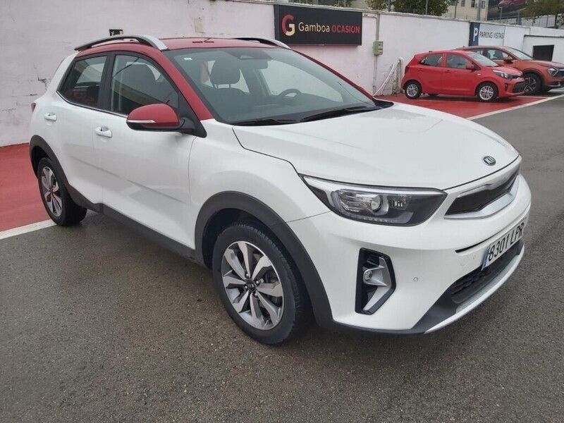 Usado Kia Stonic 101 CV (74 kW) 2021 Blanco SUV