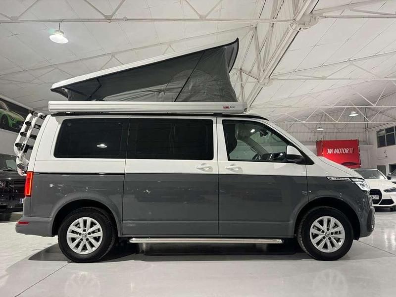 Usado VW Caravelle 150 CV (110 kW) 2020 Blanco Monovolumen