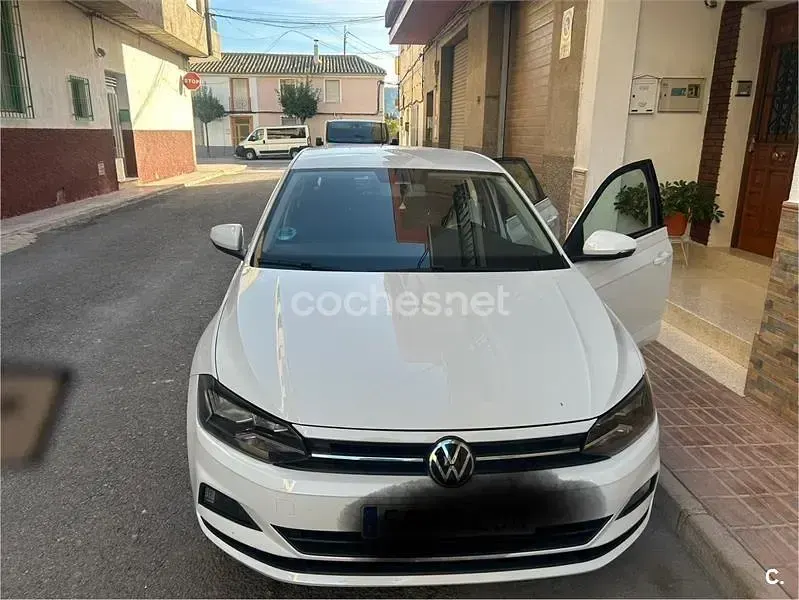 Usado VW Polo Life 95 CV (69 kW) 2021 Blanco Utilitario