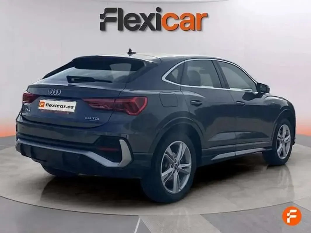 Usado Audi Q3 S-Line 200 CV (147 kW) 2022 Gris SUV