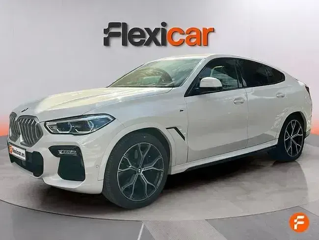 Używany BMW X6 M50 400 KM (294 kW) 2020 Biały SUV