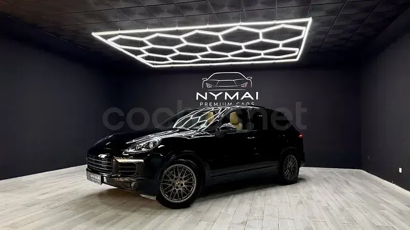 Usado Porsche Cayenne Diesel Platinum Edition 262 CV (192 kW) 2018 Negro SUV