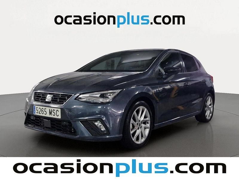 Gris Usado 2024 Seat Ibiza FR Utilitario | 20.082 € (Precio justo) - Imagen 1/4