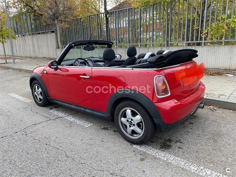 Usado Mini One Cabriolet 98 CV (72 kW) 2011 Rojo Descapotable