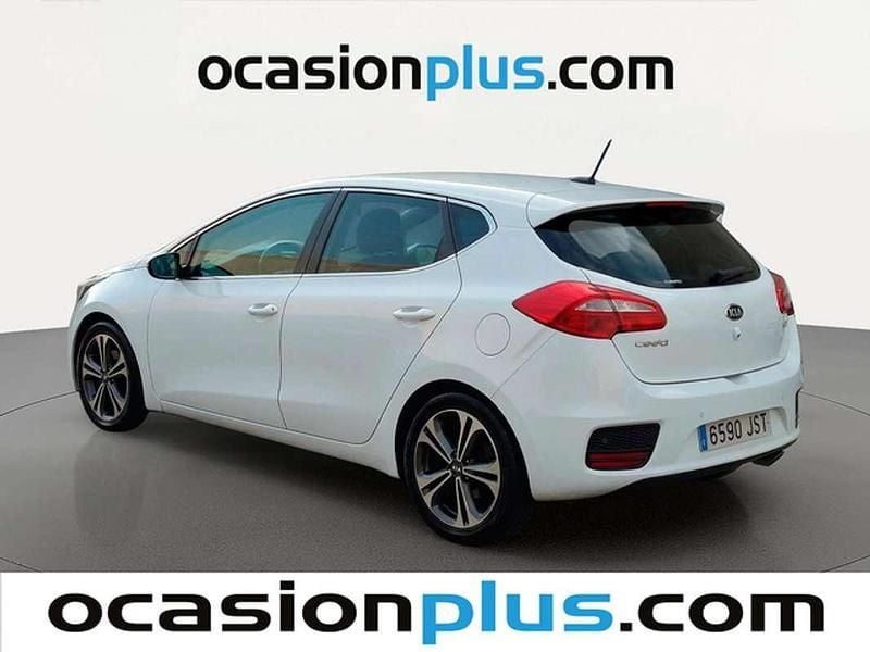 Usado Kia Ceed GT 136 CV (100 kW) 2016 Blanco Utilitario