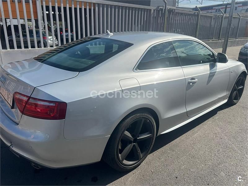 Gris / plata Usado 2007 Audi A5 Coupe | 11.000 € (Un poco caro) - Imagen 1/4