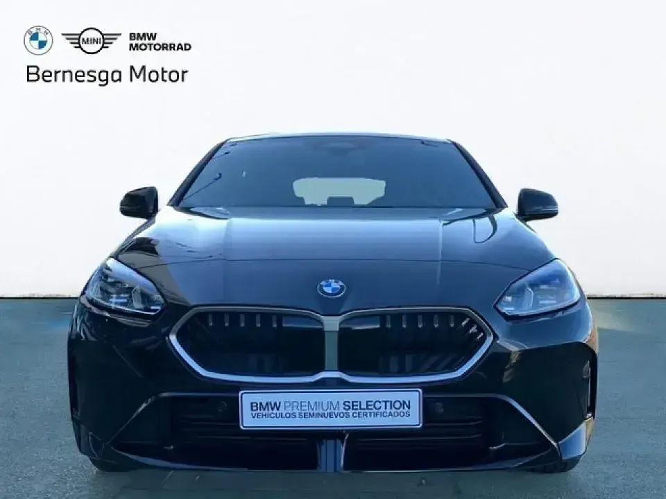 Usado BMW 120 Comfort Edition 163 CV (119 kW) 2026 Negro Utilitario