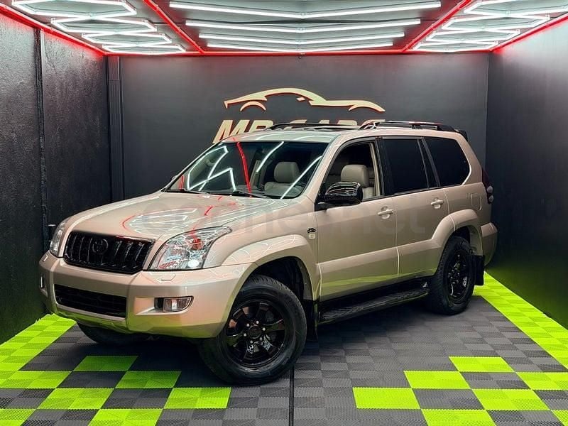 Usado Toyota Land Cruiser 173 CV (127 kW) 2009 Beige SUV