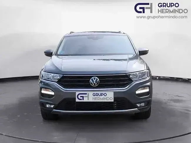 Usado VW T-Roc Advance 150 CV (110 kW) 2021 Gris SUV