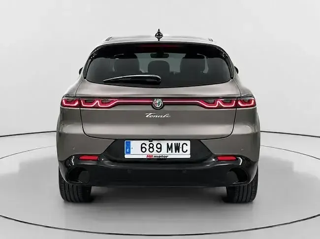 Usado Alfa Romeo Tonale Sprint 130 CV (95 kW) 2024 Gris SUV