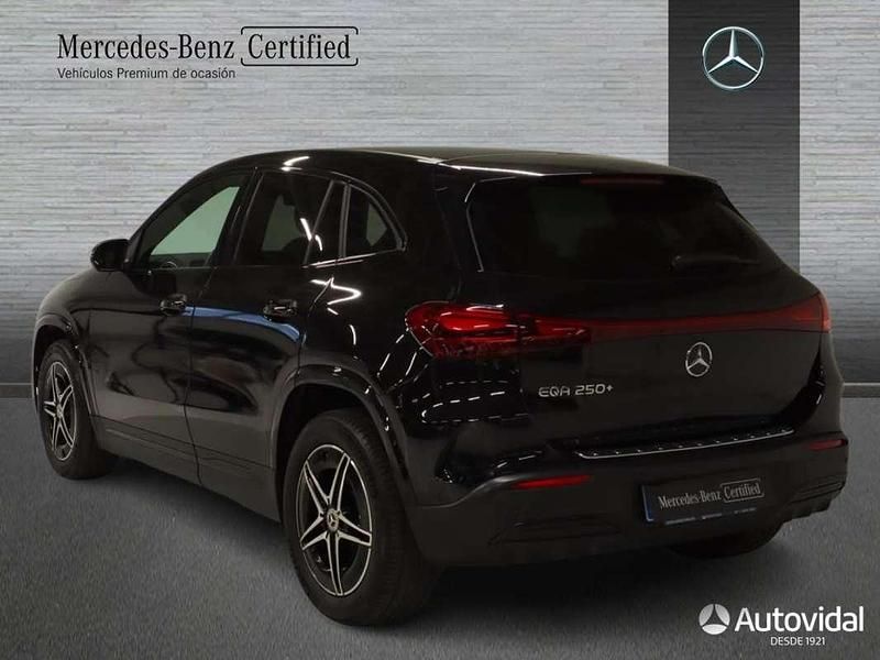 Usado Mercedes EQA250+ 139 kW (190 CV) 2024 Negro SUV