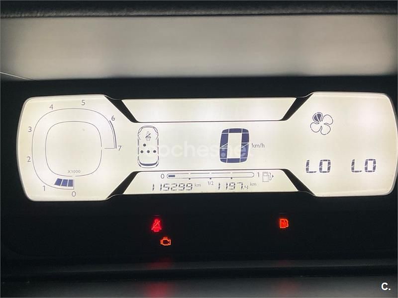 Usado Citroën C4 Picasso Live 130 CV (95 kW) 2016 Gris / plata Monovolumen