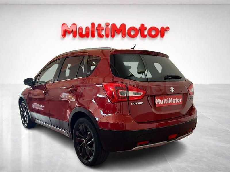 Usado Suzuki SX4 S-Cross GLX 111 CV (81 kW) 2018 Rojo SUV