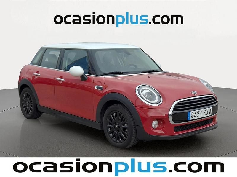 Usado Mini Cooper 136 CV (100 kW) 2019 Rojo Utilitario