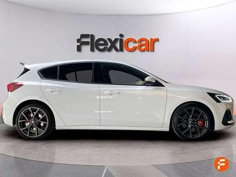 Usado Ford Focus ST 280 CV (205 kW) 2025 Blanco Utilitario