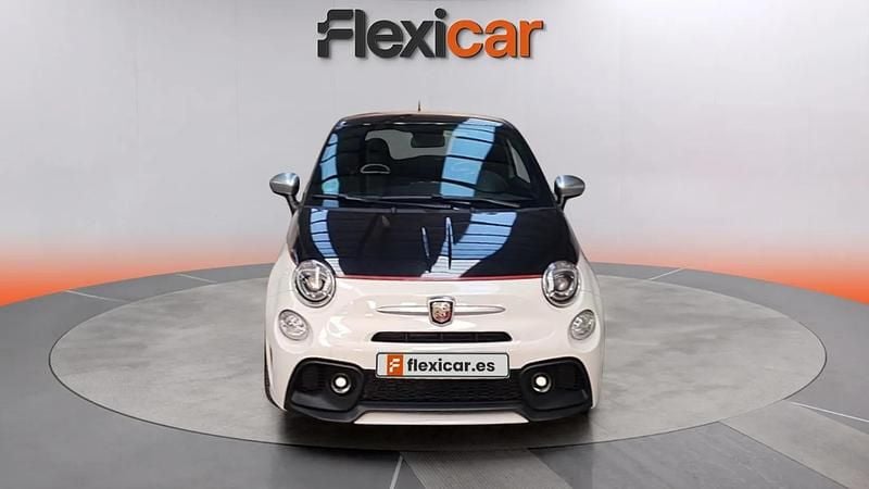 Usado Abarth 595 165 CV (121 kW) 2022 Blanco Utilitario