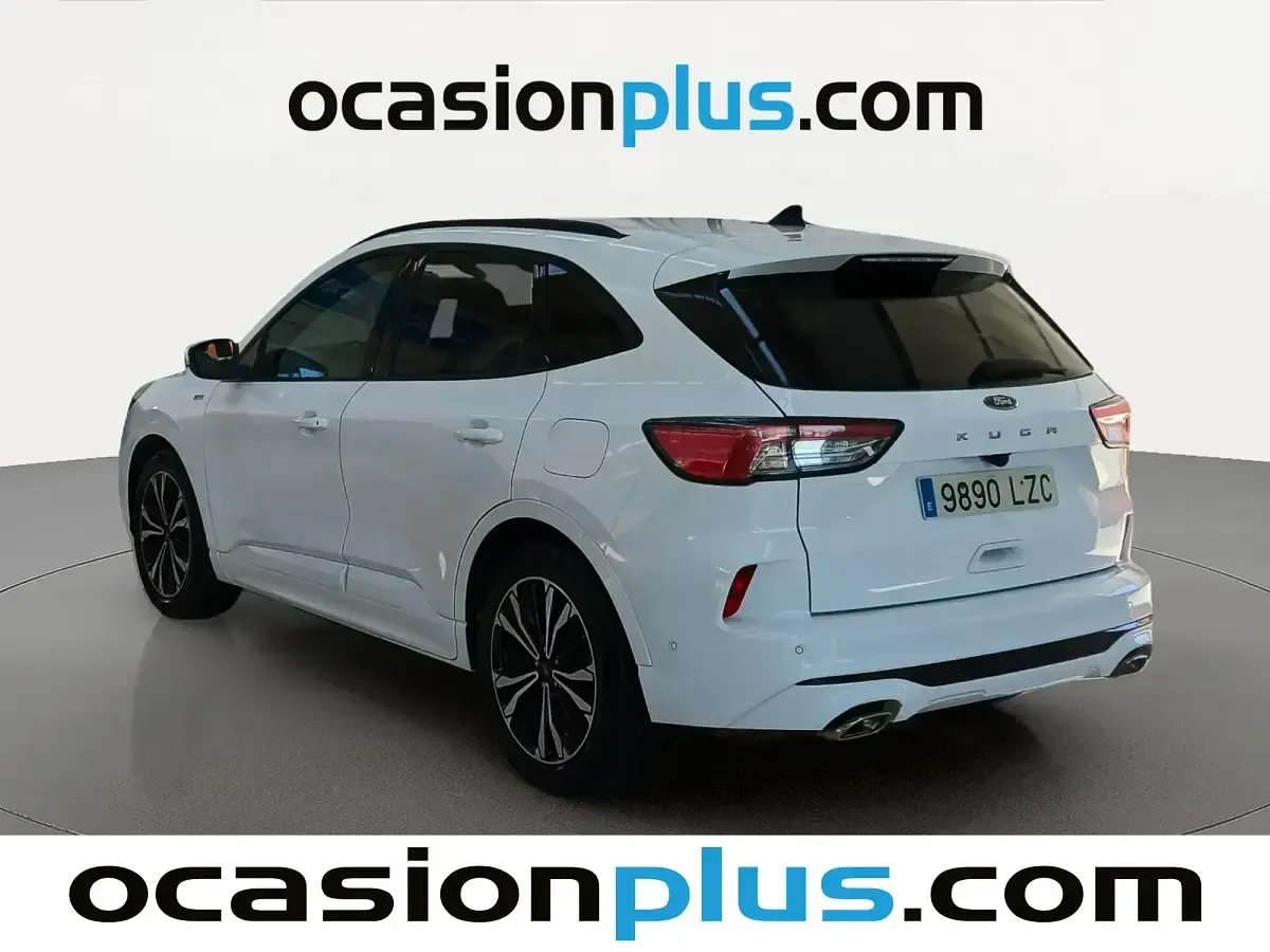 Usado Ford Kuga ST-Line X 150 CV (110 kW) 2022 Blanco SUV
