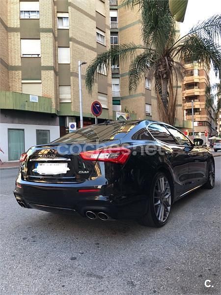 Usado Maserati Ghibli 430 CV (316 kW) 2018 Negro Berlina