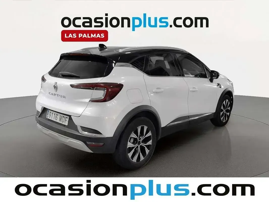 Usado Renault Captur Techno 91 CV (66 kW) 2023 Blanco SUV