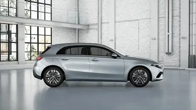 Nuevo Mercedes A250 218 CV (160 kW) 2026 Gris Berlina