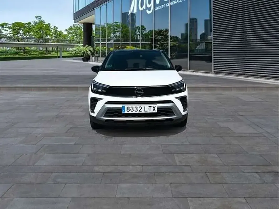 Usado Opel Crossland Ultimate 120 CV (88 kW) 2021 Blanco SUV